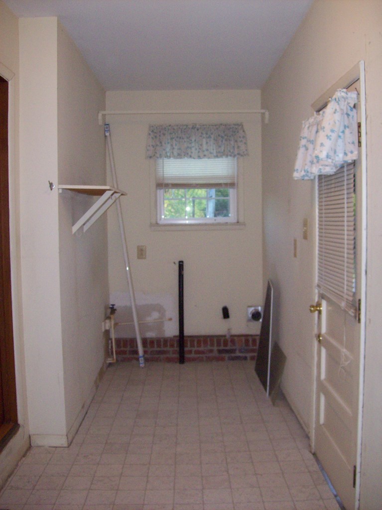 236 Chambers Road Macon, GA 31217 - Photo 17 of 29 a view of room with window