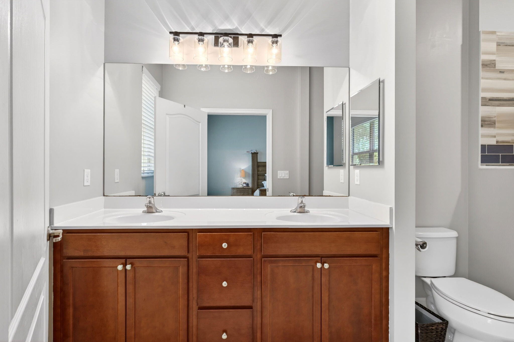 9654 Southwest Purple Martin Way Stuart, FL 34997 - Photo 23 of 54 23-web-or-mls-5P1A6438