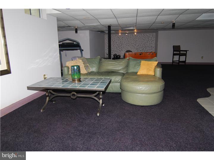 685 Church Road Reading, PA 19607 - Photo 19 of 25