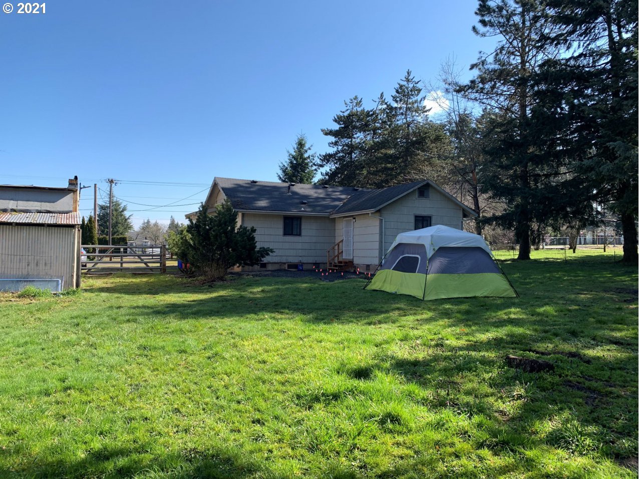 21419 South Springwater Road Estacada, OR 97023 - Photo 5 of 25