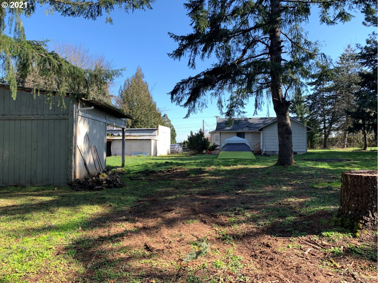 21419 South Springwater Road Estacada, OR 97023 - Photo 9 of 25