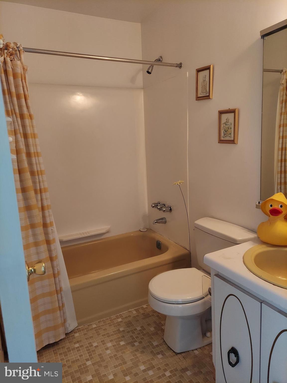 5115 Bay Road Bensalem, PA 19020 - Photo 13 of 14 Hall bath