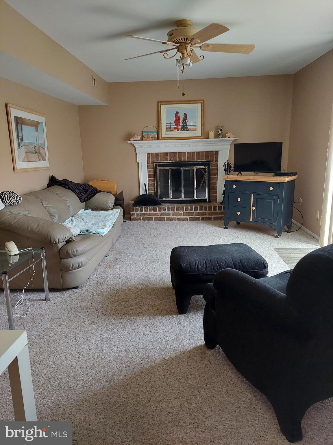 5115 Bay Road Bensalem, PA 19020 - Photo 6 of 14 Family room