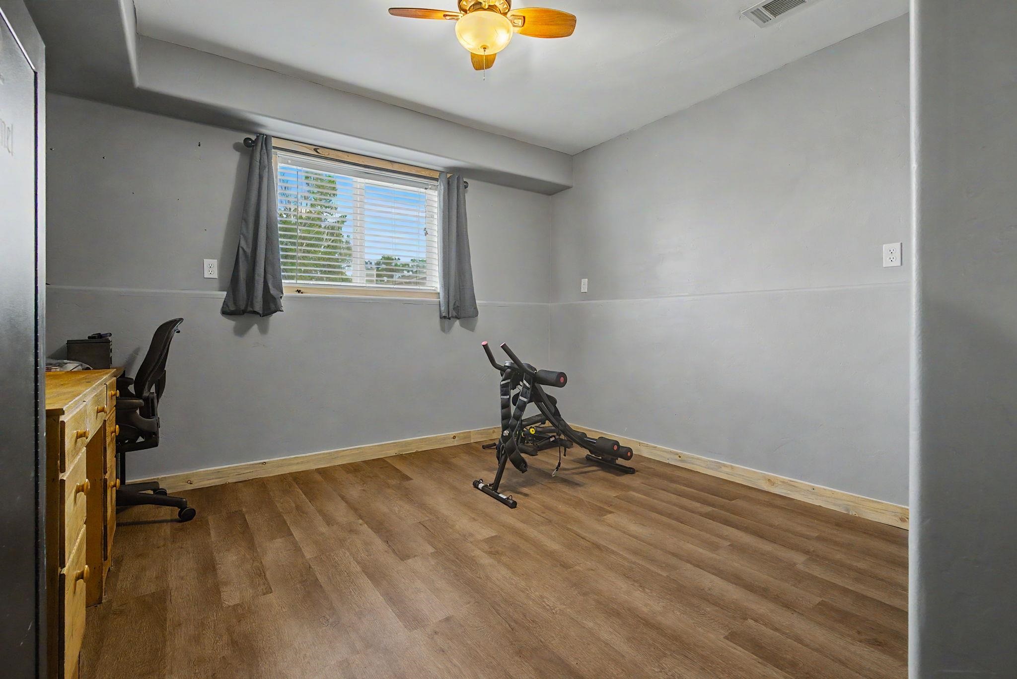 603 Fairway Avenue Rifle, CO 81650 - Photo 11 of 17