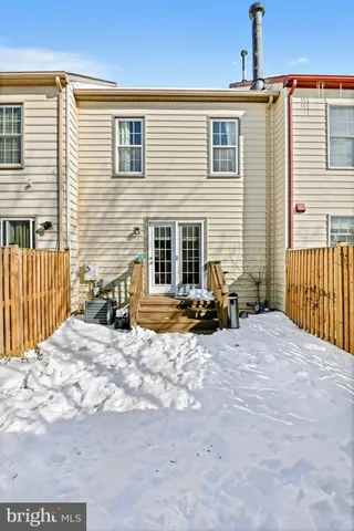 $550,000 | 44025 Aberdeen Terrace, Ashburn, VA 20147