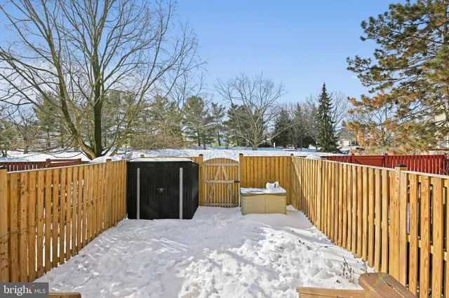 $550,000 | 44025 Aberdeen Terrace, Ashburn, VA 20147