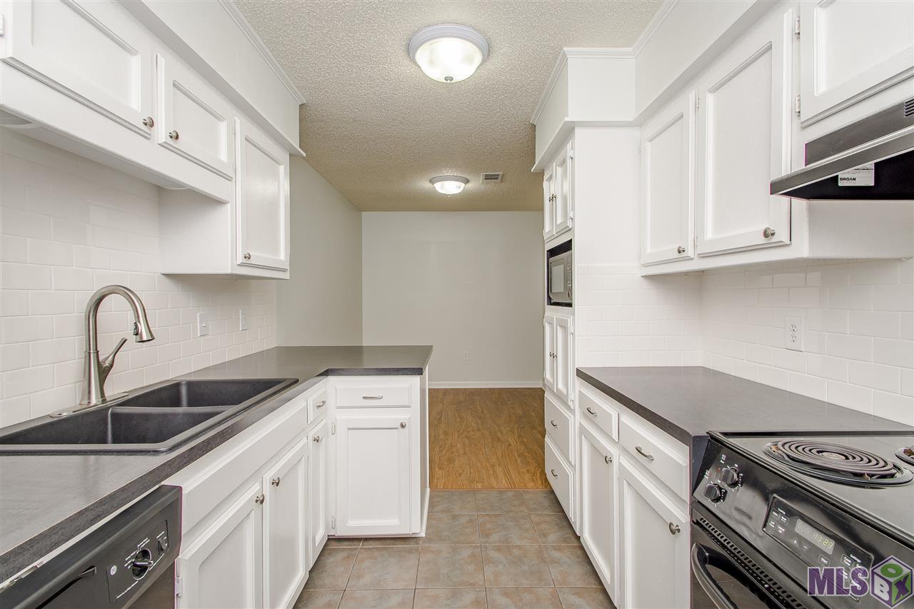 1841 Stonegate Court Baton Rouge, LA 70815 - Photo 7 of 20
