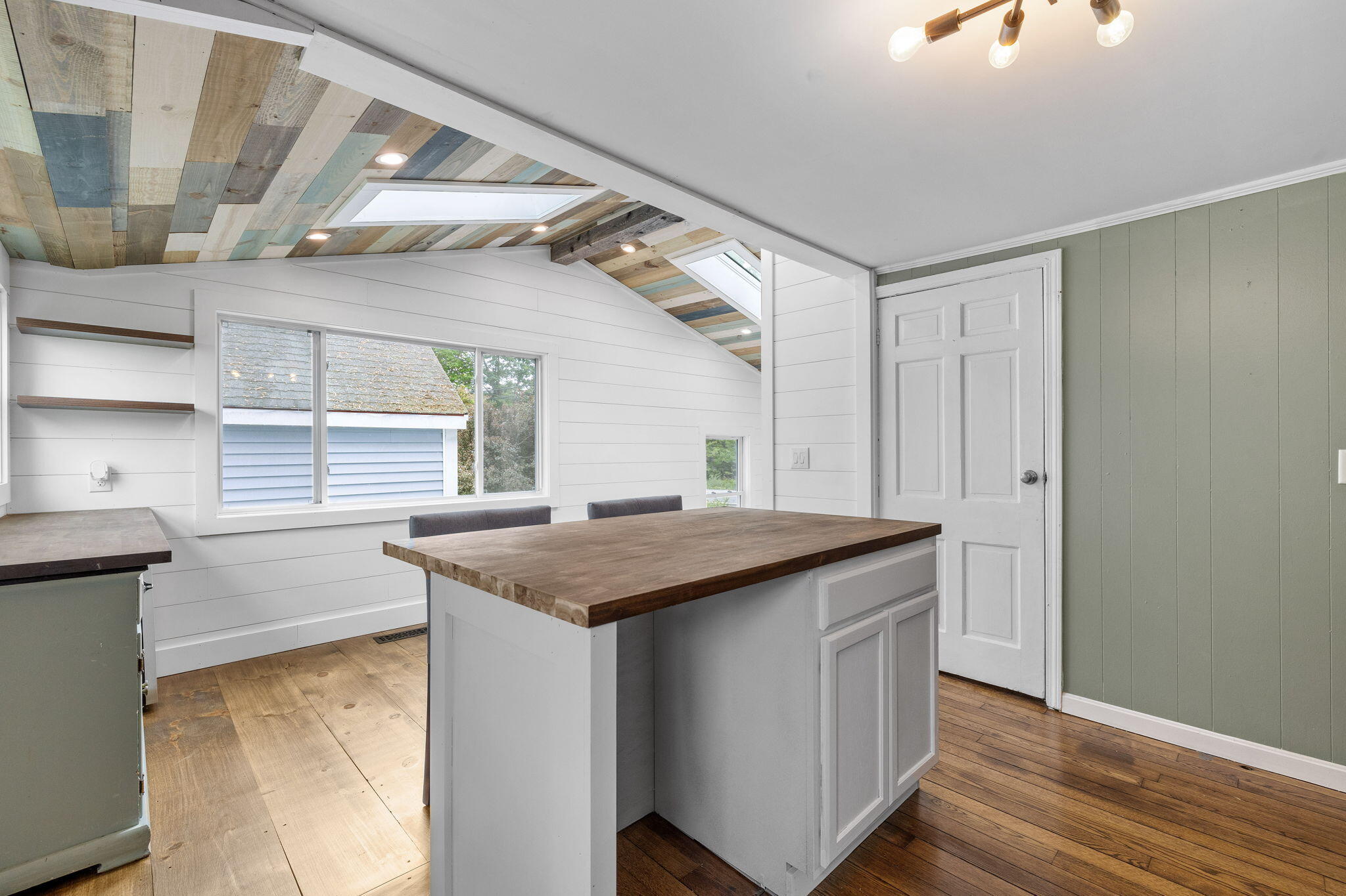 156 Lebanon Road North Berwick, ME 03906 - Photo 15 of 37 32-web-or-mls-8B3A0989