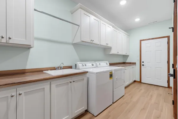 $585,000 | 7500 Fairway Lane, Breezy Point, MN 56472