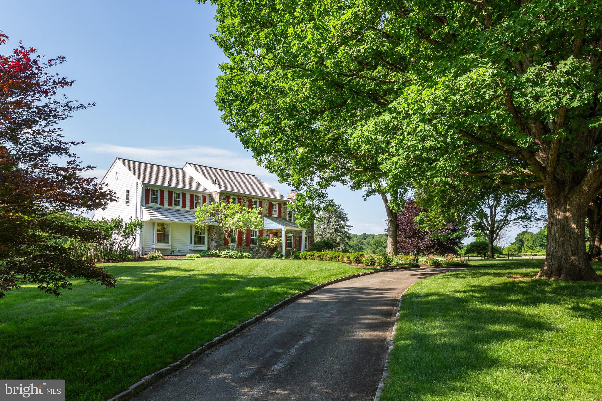 137 Davis Road Malvern, PA 19355 - Photo 4 of 61
