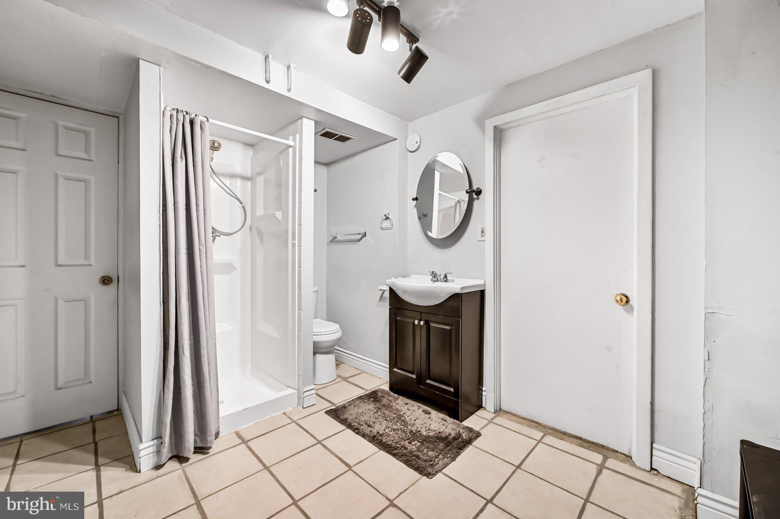 1659 Yakona Road Towson, MD 21286 - Photo 18 of 34 Gallery Image 18