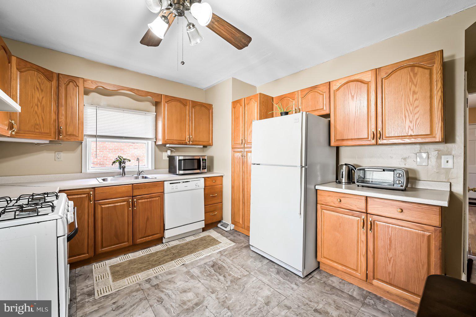 1659 Yakona Road Towson, MD 21286 - Photo 9 of 34 Gallery Image 9
