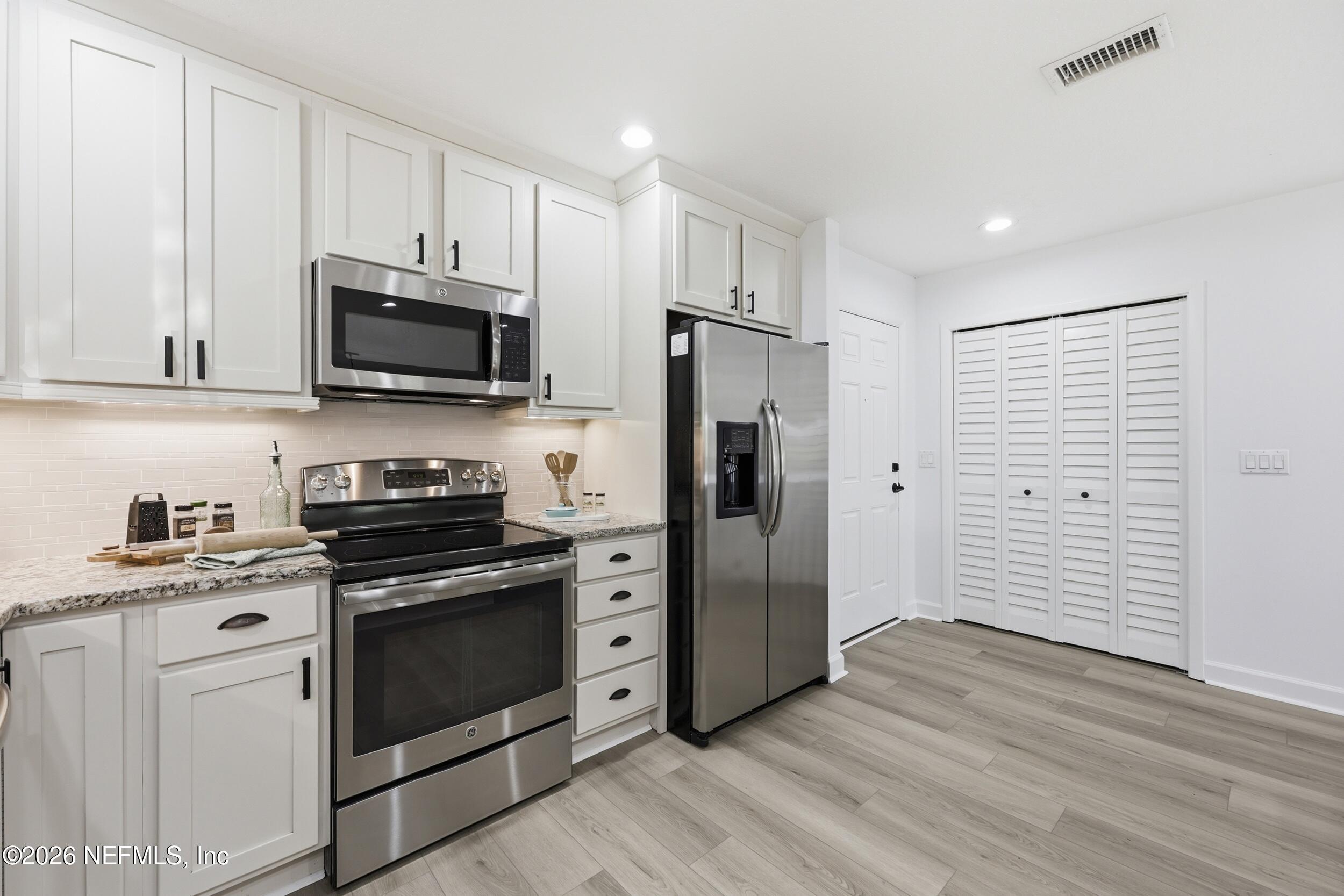 35 Fishermans Cove Road Ponte Vedra Beach, FL 32082 - Photo 11 of 79 Kitchen