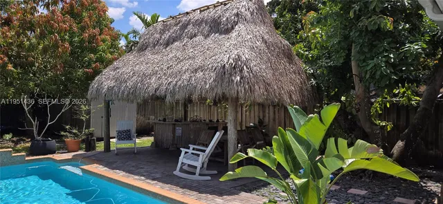 $5,150 | 4317 Southwest 62nd Avenue, South Miami, FL 33155