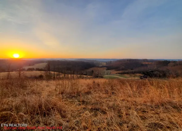 $349,000 | 933 Frog Level Road, Harrogate, TN 37752