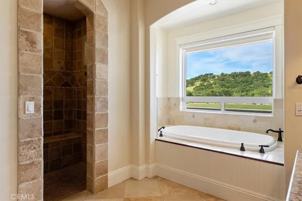 $1,750,000 | 775 Via Del Salinas, Paso Robles, CA 93446