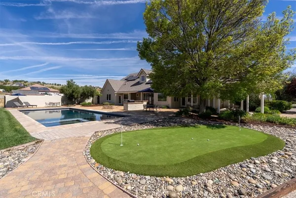 $1,750,000 | 775 Via Del Salinas, Paso Robles, CA 93446