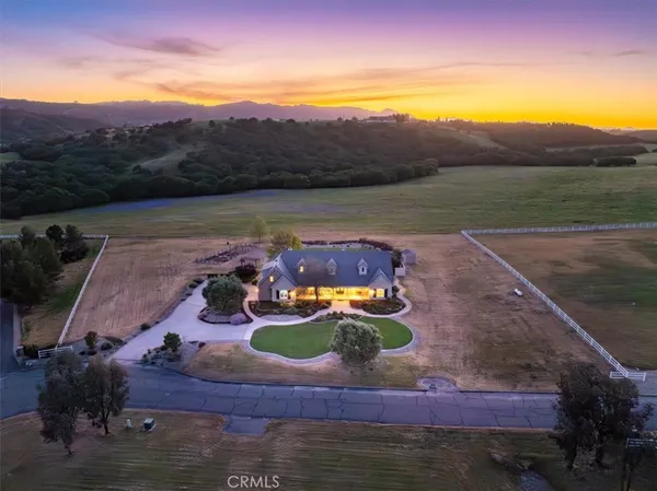 $1,750,000 | 775 Via Del Salinas, Paso Robles, CA 93446
