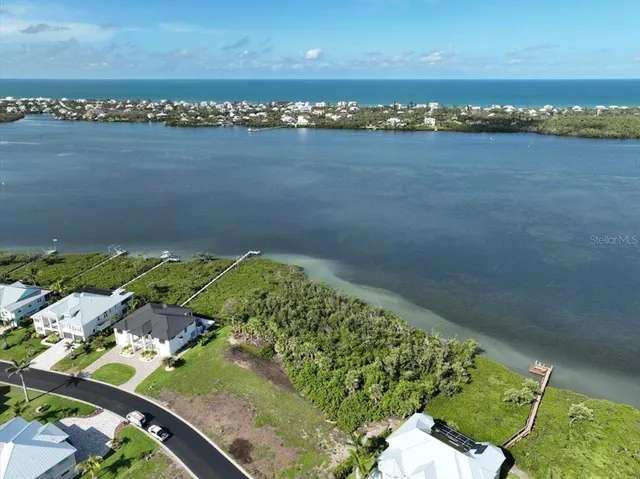 $1,099,000 | 10011 Eagle Preserve Drive, Englewood, FL 34224