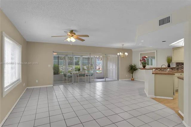 $269,900 | 1409 Southeast 46th Lane, Unit 105, Cape Coral, FL 33904