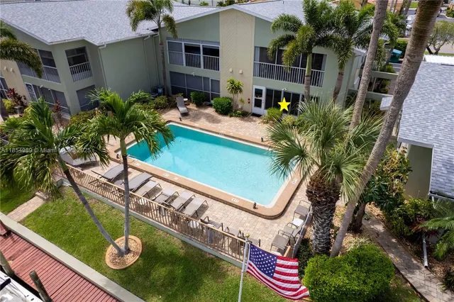 $269,900 | 1409 Southeast 46th Lane, Unit 105, Cape Coral, FL 33904