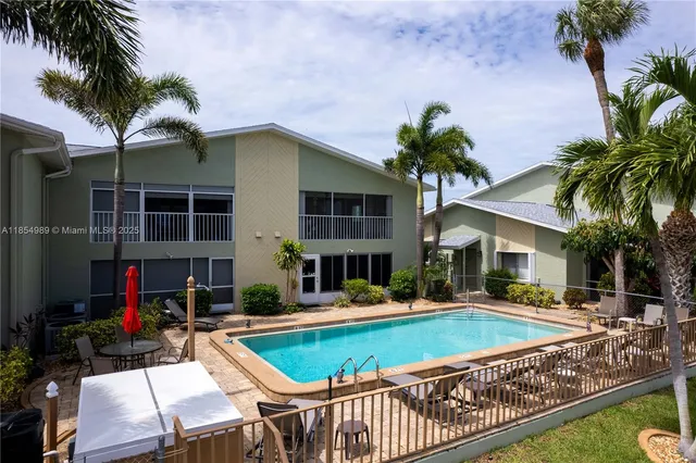 $269,900 | 1409 Southeast 46th Lane, Unit 105, Cape Coral, FL 33904