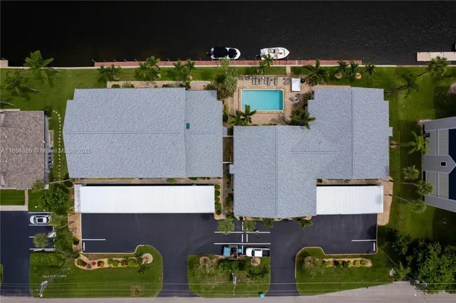 $269,900 | 1409 Southeast 46th Lane, Unit 105, Cape Coral, FL 33904