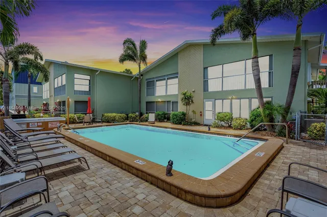 $269,900 | 1409 Southeast 46th Lane, Unit 105, Cape Coral, FL 33904