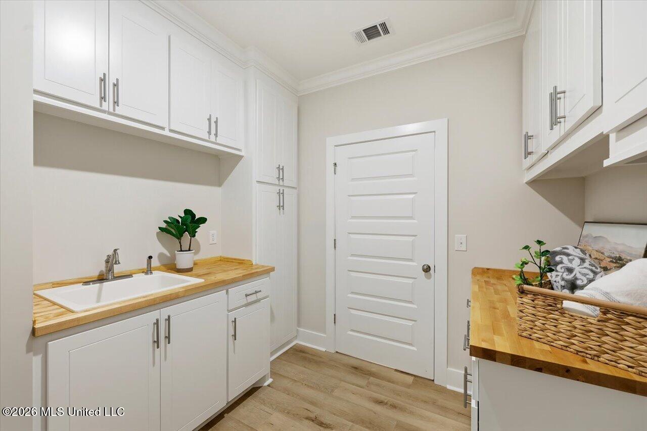 1110 Old Ct Crossing Flowood, MS 39232 - Photo 18 of 52 18-1110 Old Ct Xing _ Home Tours MS