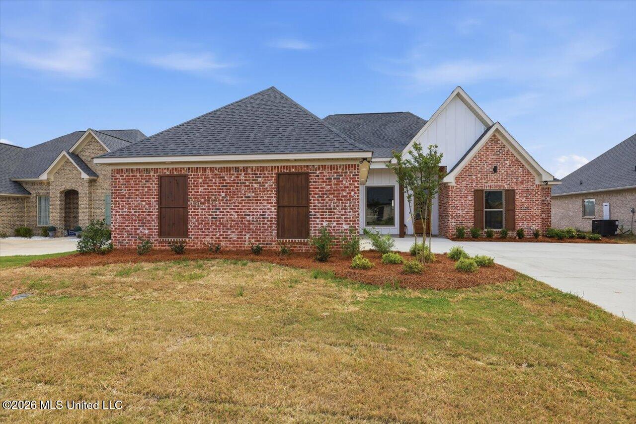 1110 Old Ct Crossing Flowood, MS 39232 - Photo 2 of 52 01-1110 Old Ct Xing _ Home Tours MS