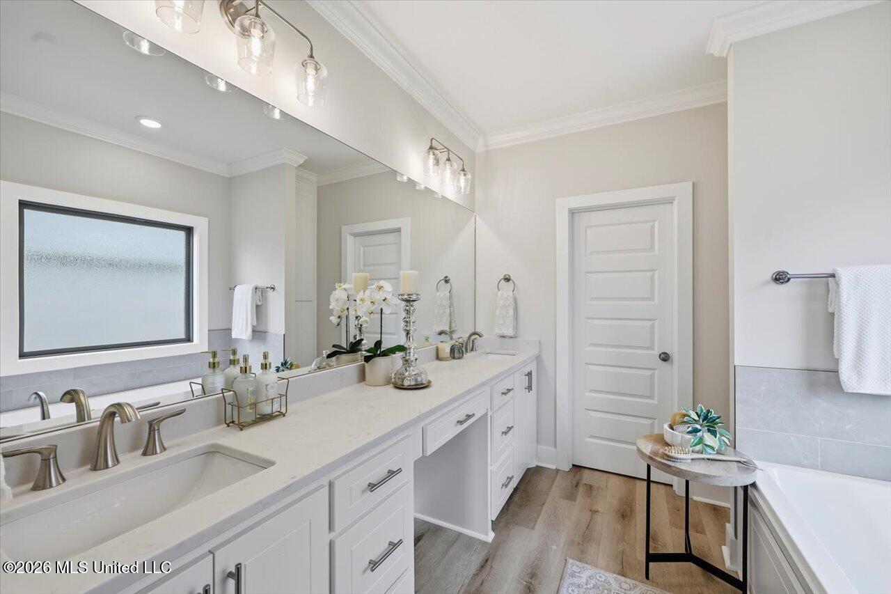 1110 Old Ct Crossing Flowood, MS 39232 - Photo 21 of 52 21-1110 Old Ct Xing _ Home Tours MS