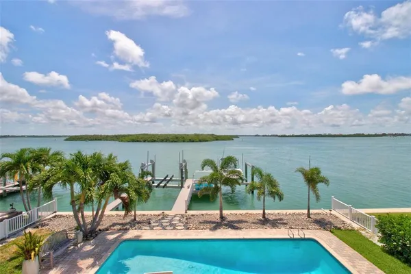 $2,699,000 | 503 Johns Pass Avenue, Madeira Beach, FL 33708