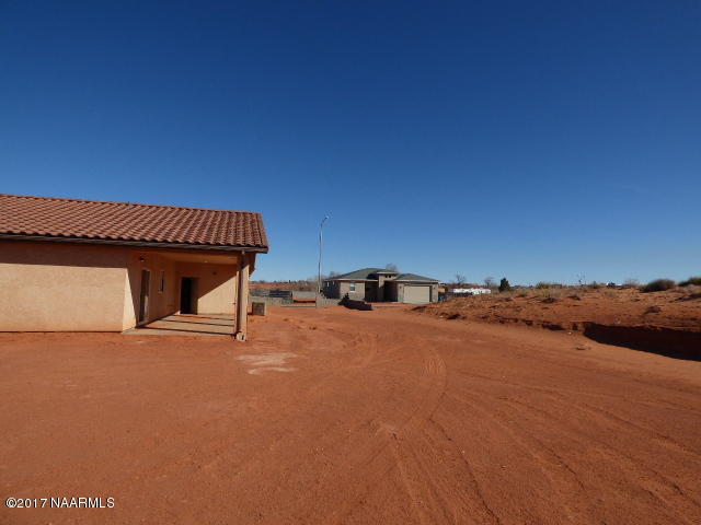 567 Mustang Road Page, AZ 86040 - Photo 17 of 20 16_East Side