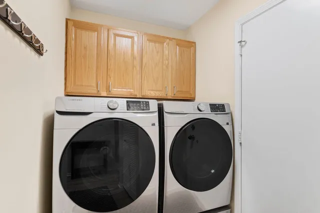 $269,999 | 3214 Debra Drive, Island Lake, IL 60042