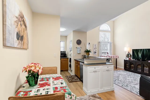 $269,999 | 3214 Debra Drive, Island Lake, IL 60042