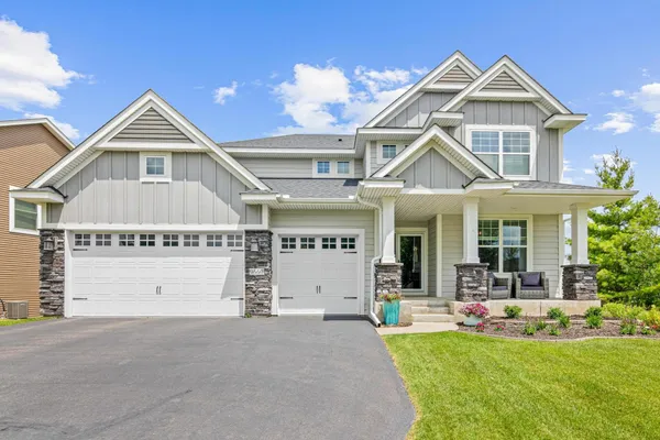 $699,900 | 9660 Junco Road North, Lake Elmo, MN 55042