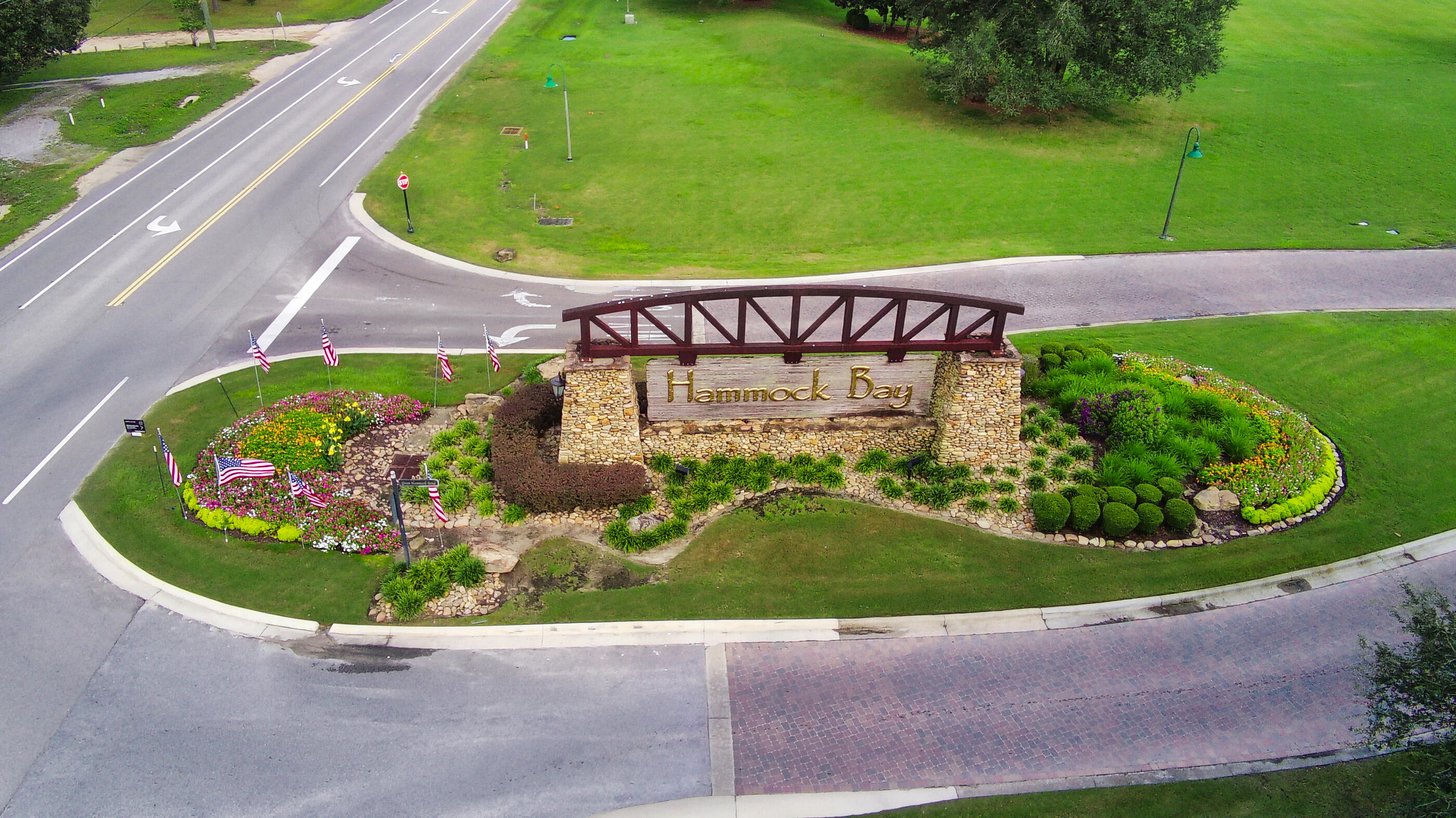 193 This Way Freeport, FL 32439 - Photo 45 of 56 a view of a swimming pool with a yard