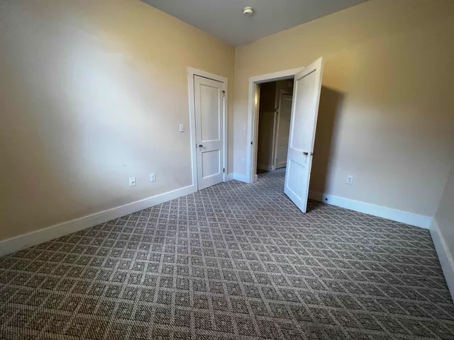 $2,300 | 9 Forest Street, Unit 2, Exeter, NH 03833