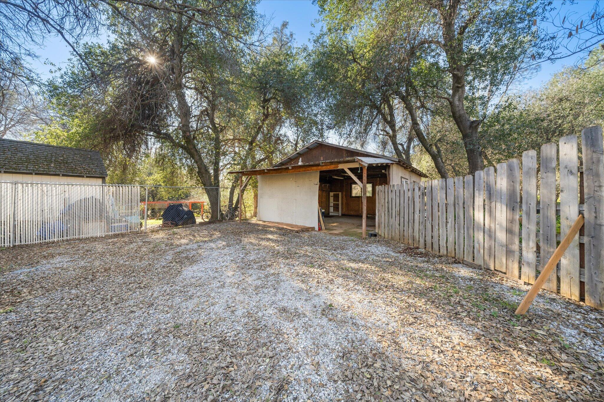 3150 Haley Lane Redding, CA 96003 - Photo 18 of 23 a house view with backyard space