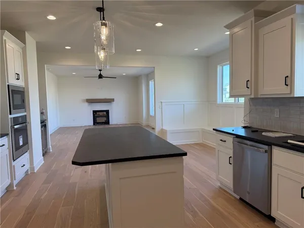 $625,000 | 13522 Northeast 114th Place, Kearney, MO 64060