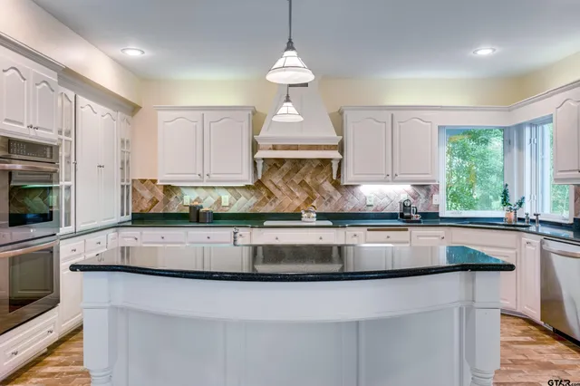 $2,295,000 | 11161 Farm To Market 344, Bullard, TX 75757