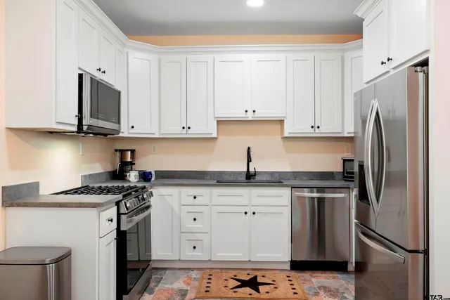 $2,295,000 | 11161 Farm To Market 344, Bullard, TX 75757