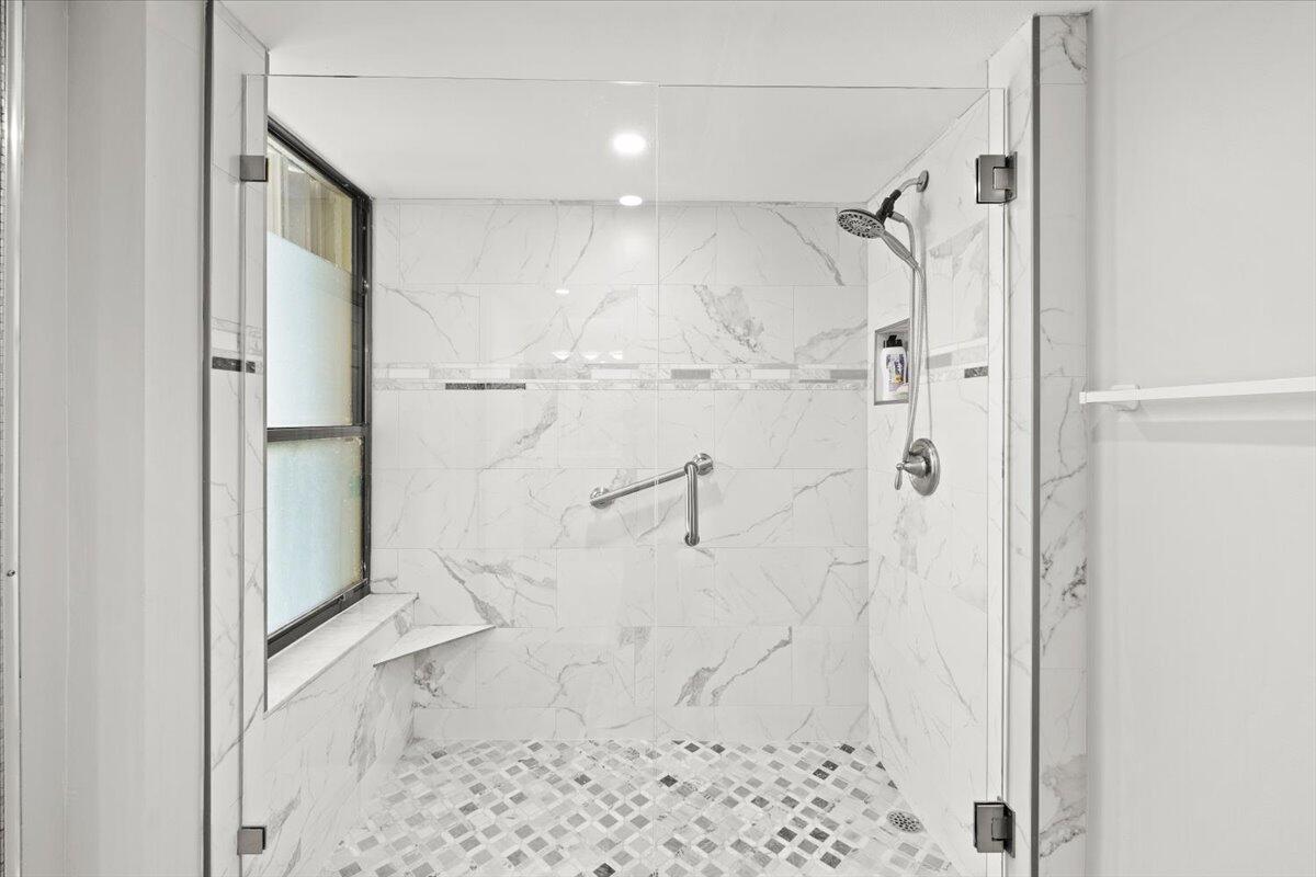 5851 Camino Del Sol, Unit 203 Boca Raton, FL 33433 - Photo 14 of 33 PRIMARY SHOWER