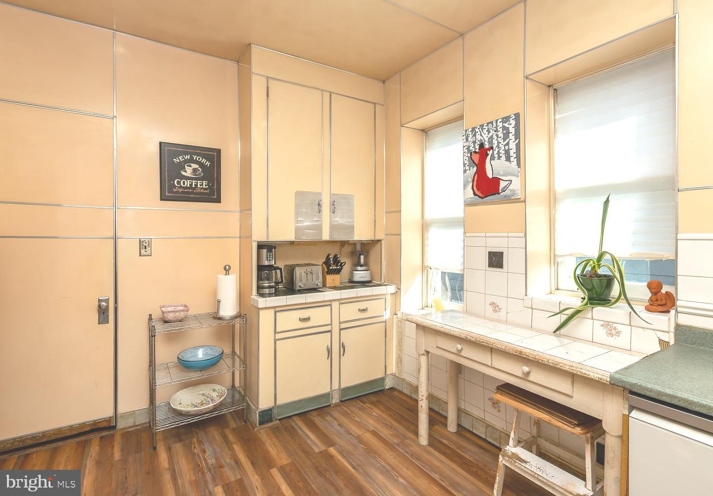 251 Sagamore Road Havertown, PA 19083 - Photo 13 of 41 a very nice looking room with a large window