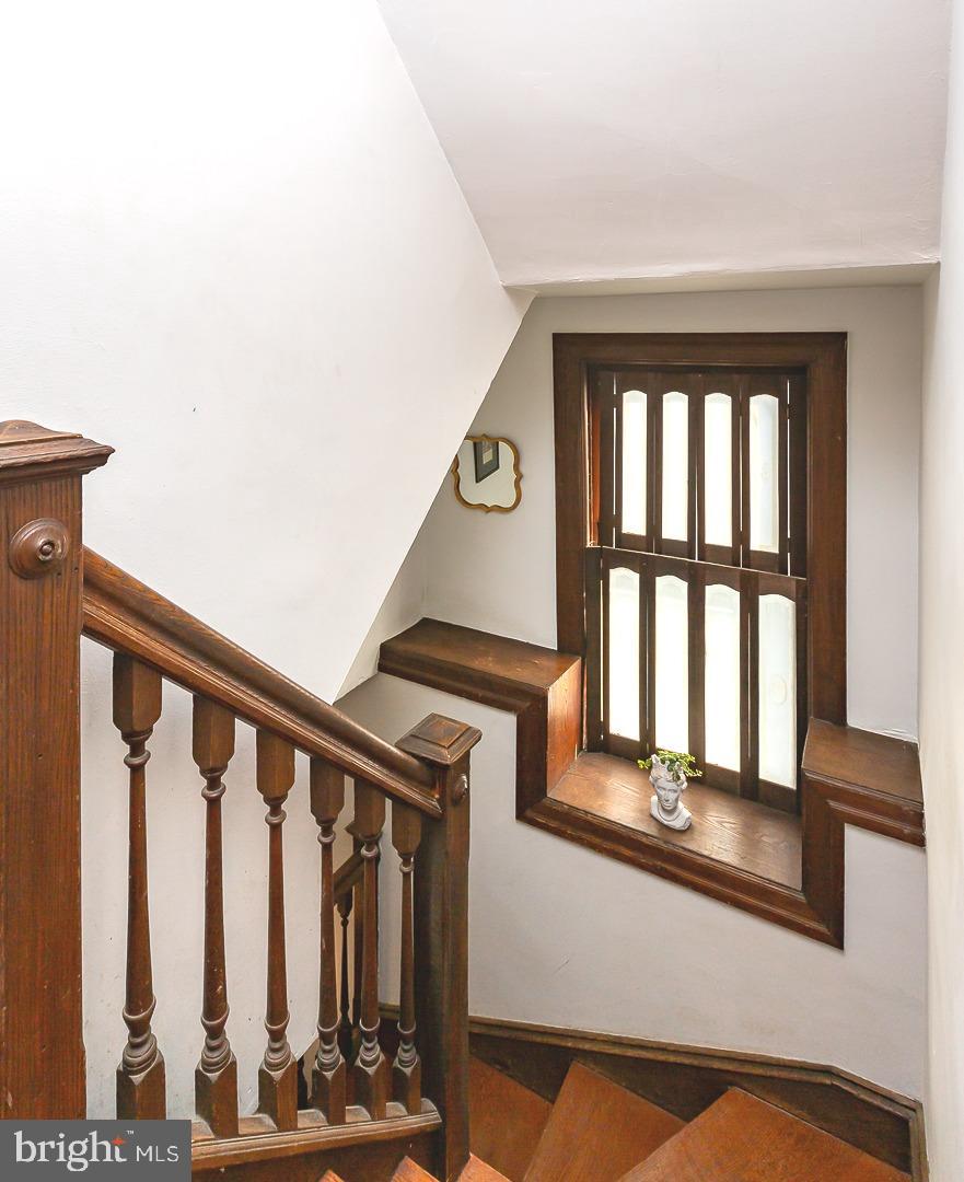 251 Sagamore Road Havertown, PA 19083 - Photo 17 of 41 a view of wooden floor and wardrobe