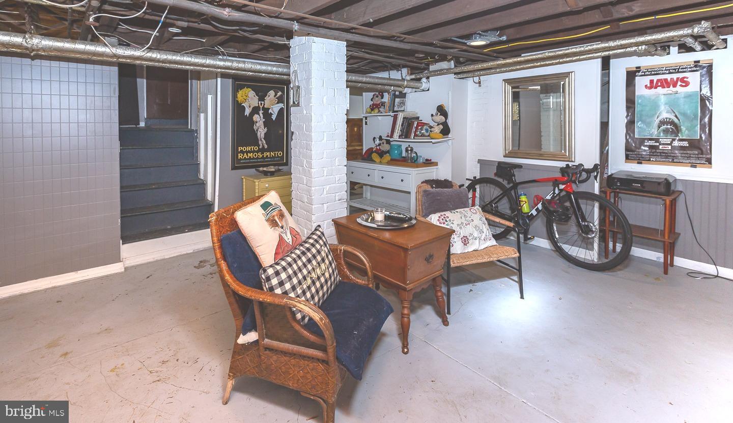 251 Sagamore Road Havertown, PA 19083 - Photo 34 of 41 a view of a patio with a table and chairs