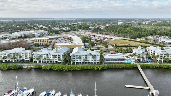 $5,250 | 875 Northwest Flagler Avenue, Unit 404, Stuart, FL 34994