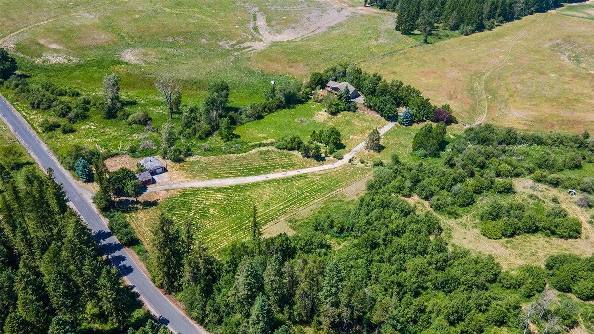 7103 East Woolard Road Colbert, WA 99005 - Photo 40 of 41