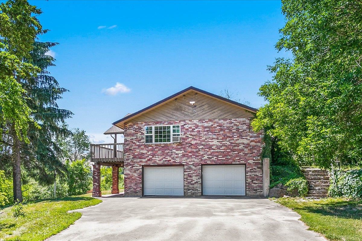7103 East Woolard Road Colbert, WA 99005 - Photo 5 of 41