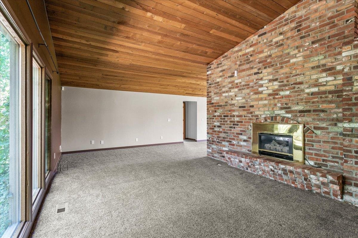 7103 East Woolard Road Colbert, WA 99005 - Photo 8 of 41